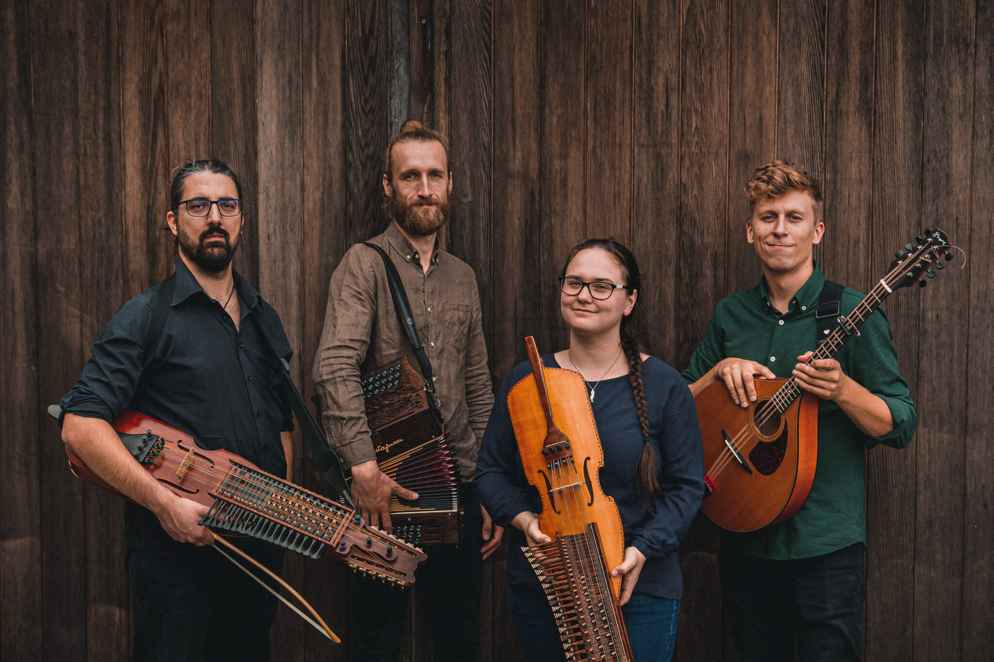 Folk Konzert: Akleja (De) und Siger (Be)